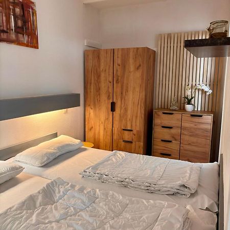 Schoene Ferienwohnung Mit Schwimmbad, Sauna Und Balkon Braunlage Esterno foto